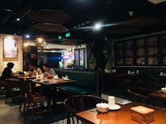 大堂-南拳十三姨·潮汕砂锅粥(世纪金源店)
