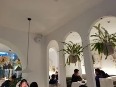 -春树下·树屋花房西餐厅(罍街AS1980店)