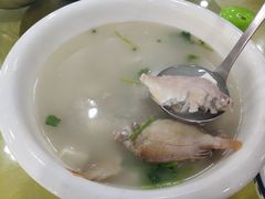 杂鱼豆腐汤-双月饭店·20年老字号(新村店)