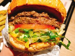 -The Habit Burger Grill 哈比特汉堡(复兴soho店)