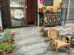 -蜗牛小馆醉乡民谣云南菜(惠新西里店)