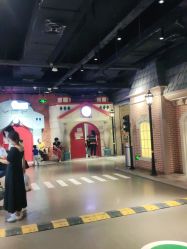 -点点梦想城(鑫苑都汇店)