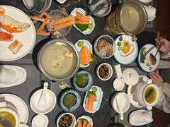 -半岛翡丽海鲜自助餐厅(观风亭店)