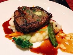 -WOLFGANG PUCK KITCHEN & BAR(迪士尼小镇店)