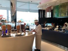 -曼谷湄南河畔华美达广场酒店