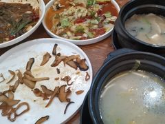 -溢香苑瓦罐(前进路店)