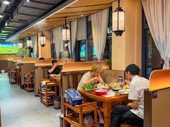 -乡土黄·鲜牛肉火锅·小龙虾(兴业街店)