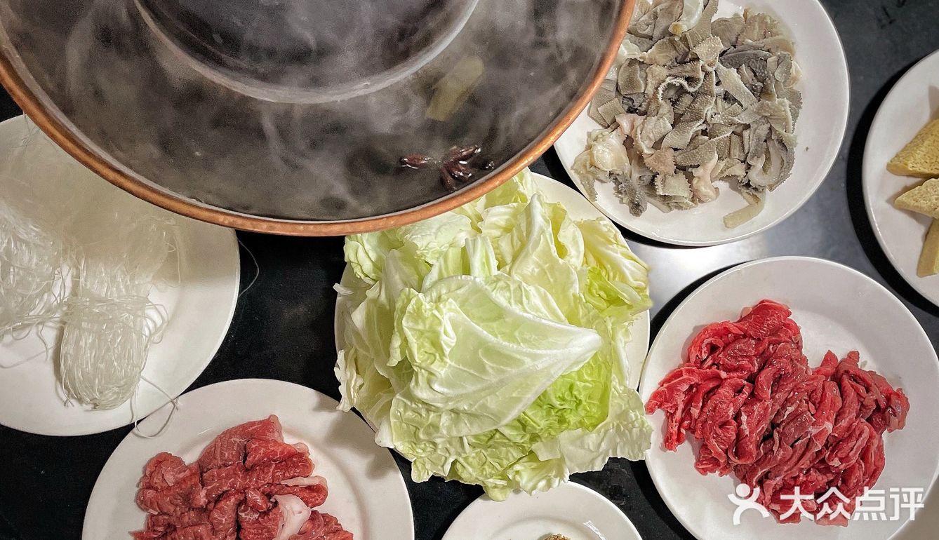 地道的老北京铜锅儿涮肉