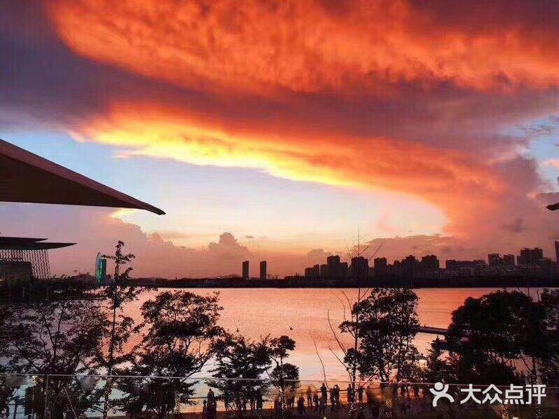 红遍朋友圈的火烧云！