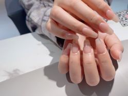 -丽心自助美甲美睫