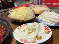 -萍姐火锅·公路夜市(南京弘阳广场店)