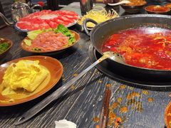 -冯校长老火锅(中联广场店)