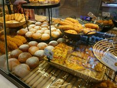 -巴黎贝甜(大宁国际商业广场店)