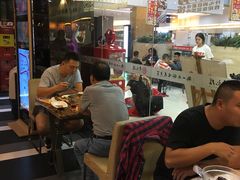 大堂-黄记煌三汁焖锅(渝北金港国际店)