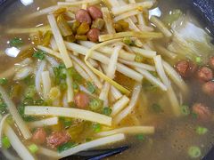-龙记桂林米粉(财满街店)