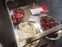 -牛一煲美食(江高店)