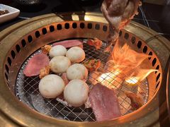 -山川小町·极番烧肉(新地假日广场店)