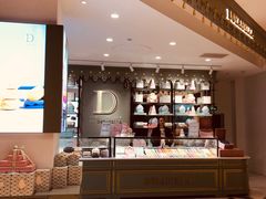 -DORABELLA朵娜贝拉(武林银泰店)