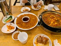 -喇喇排骨火锅·传统韩式脊骨汤(望京西园总店)