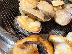 -围炉肉舍•炭烤活鳗•丹东海鲜烤肉(步行街店)