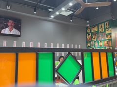 -大囍牛物·香港车仔面(巴黎春天成山店)