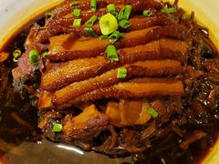梅菜扣肉-吕氏疙瘩汤·海鲜新鲁菜(凯德mall新都心店)