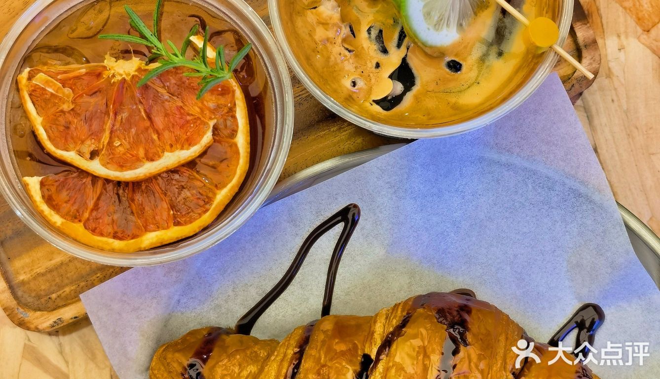 海珠小众咖啡厅|天台上的浪漫魔法