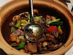 -八府香鸭·啫啫煲(华山路店)