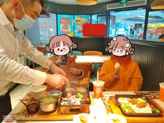 -豪享来中西餐厅(隆昌店)