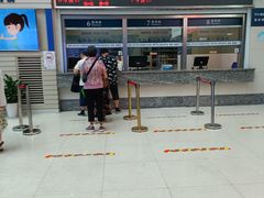 -上海市松江区中心医院