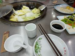 -屯老二农家铁锅炖·行业领军者(梅江店)