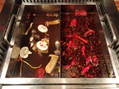 -老牌坊云南鱼豆花火锅(嵩山店)