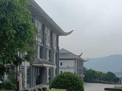 -屈原故里文化旅游区