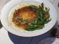 -阿瓦山寨·湘菜现炒·剁椒鱼头王(咸阳总店)