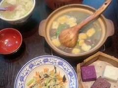 -古都历食南京菜·烤鸭·鸭血粉丝·汤包(南京博物院店)