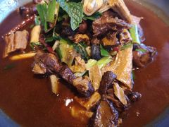 -隔壁老王·家常云南菜(花巷店)