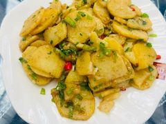 -瑞丰园庭院餐厅·白族传统家常菜