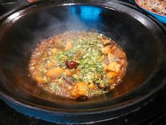 -鱼窝棚柴火铁锅炖(富山屯店)
