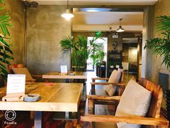 大堂-HIGH FIVE哈福手工汉堡(桂林路店)