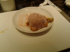 冰激凌-上林铁板烧(延安西路店)