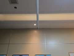 -上海仁爱医院口腔科 · 种植