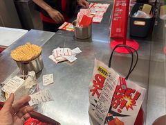 -满巍明生炸鸡架(杭州来福士店)