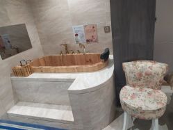 -百丽雅QueenSpa双美中心