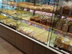面包甜点陈列柜-巴黎贝甜(万源店)