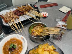 -粟氏天府·东北烧烤(长安街店)