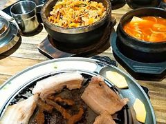 -哈哈碳都·牛肋条无限自助烤肉(台江万达店)