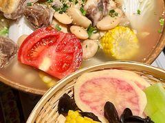 大理白族腊排骨火锅-火塘云南烧烤大排档