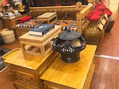 -三锅莊·牦牛肉火锅·香格里拉特色藏餐宴请餐厅(菱角塘路店)