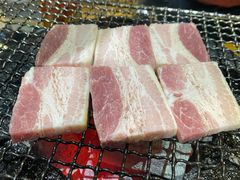 -萌牛肠烧烤店(虹梅路店)