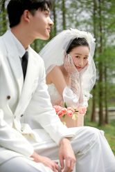 -AOROA·奥洛拉婚纱摄影·旅拍·礼服